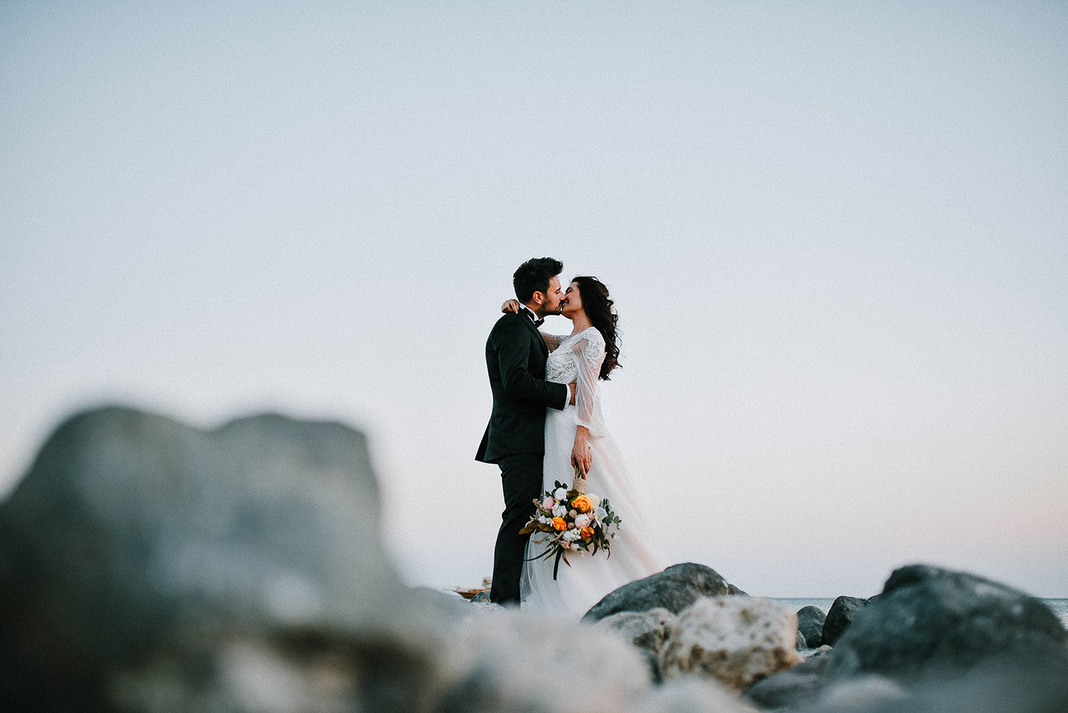 Antalya nişan çekimi romantik çift fotoğrafları dış mekan nişan fotoğrafçısı
